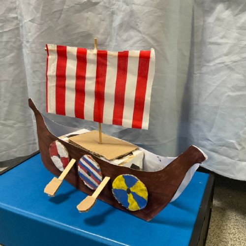 Y5 - Viking Longboats